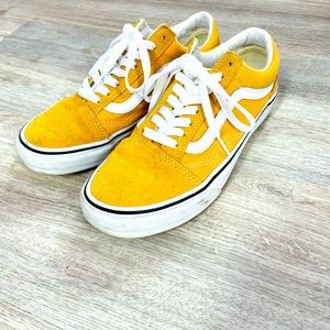 Old Skool Vans in Mango Yellow